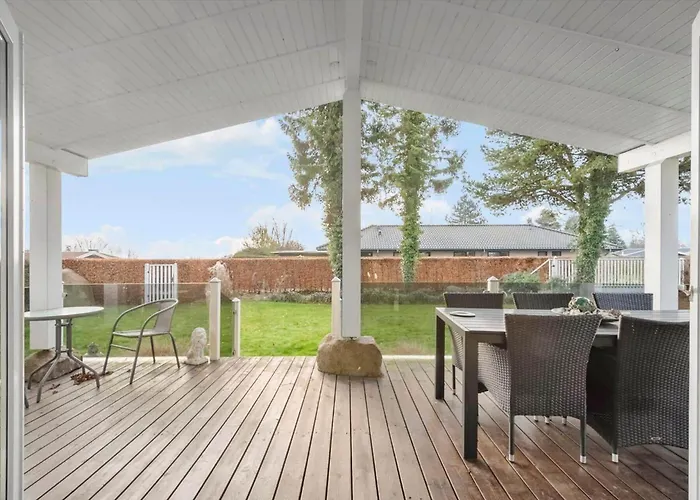 R623-rodvig-laurasvej-13 Holiday home Rodvig